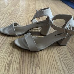 Size 7 Women’s Heels