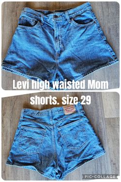 Levi's high waisted mom shorts