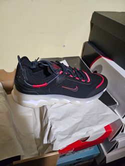 Nike running sneakers mens size 12