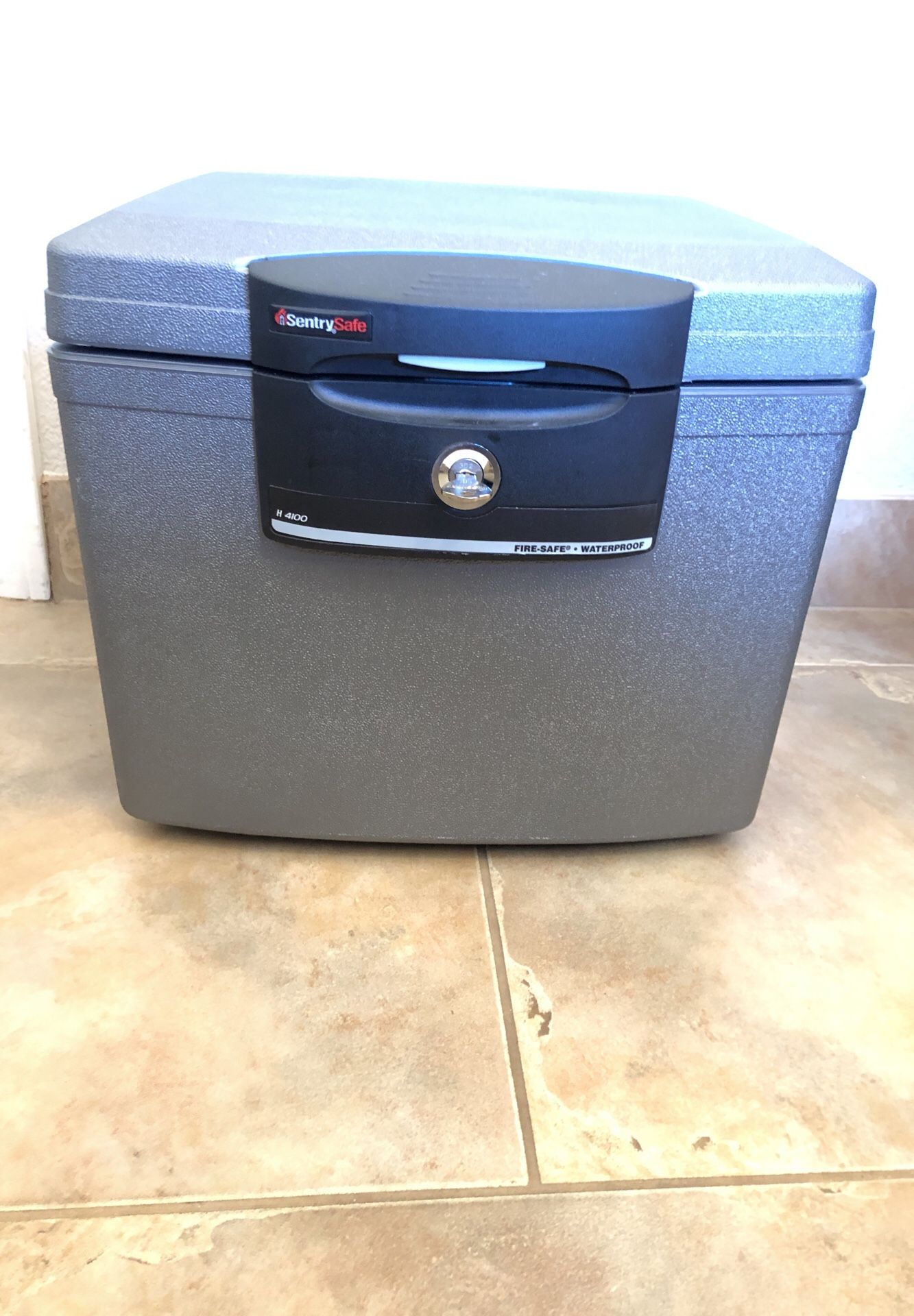 Sentry Safe H4100