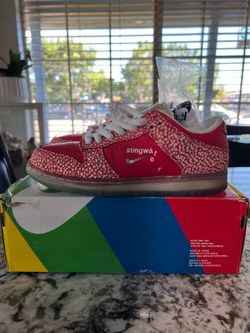 NIKE SB STINGWATER SIZE 9