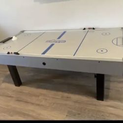 Air Hockey Table 