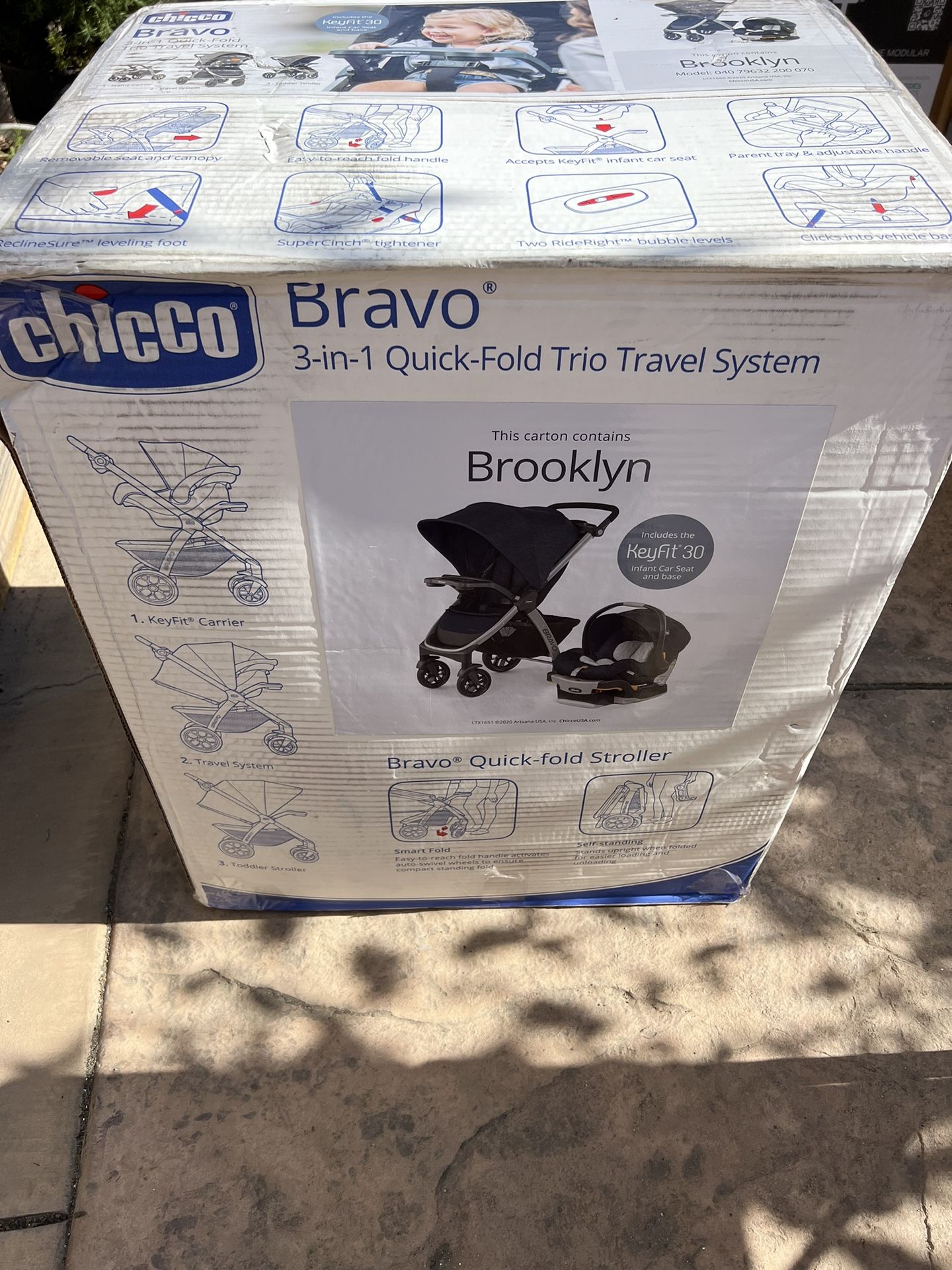 Chicco Bravo 3-in-1 Quick Fold Travel System - Brooklyn *** New ***