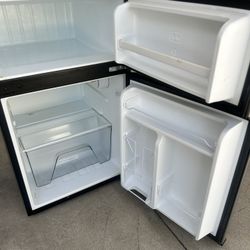 Stainless Steel Mini Fridge With Freezer