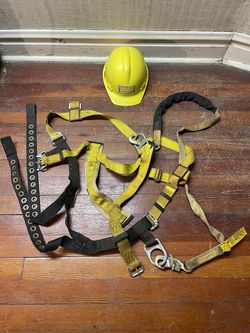 DBI-SALA Safety Harness Model: L 2008