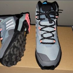 adidas Terrex AX4