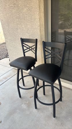 2 swivel bar stools