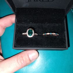 7" Oval Emerald BirthStone Ring With Diamond Halo & Matching Band