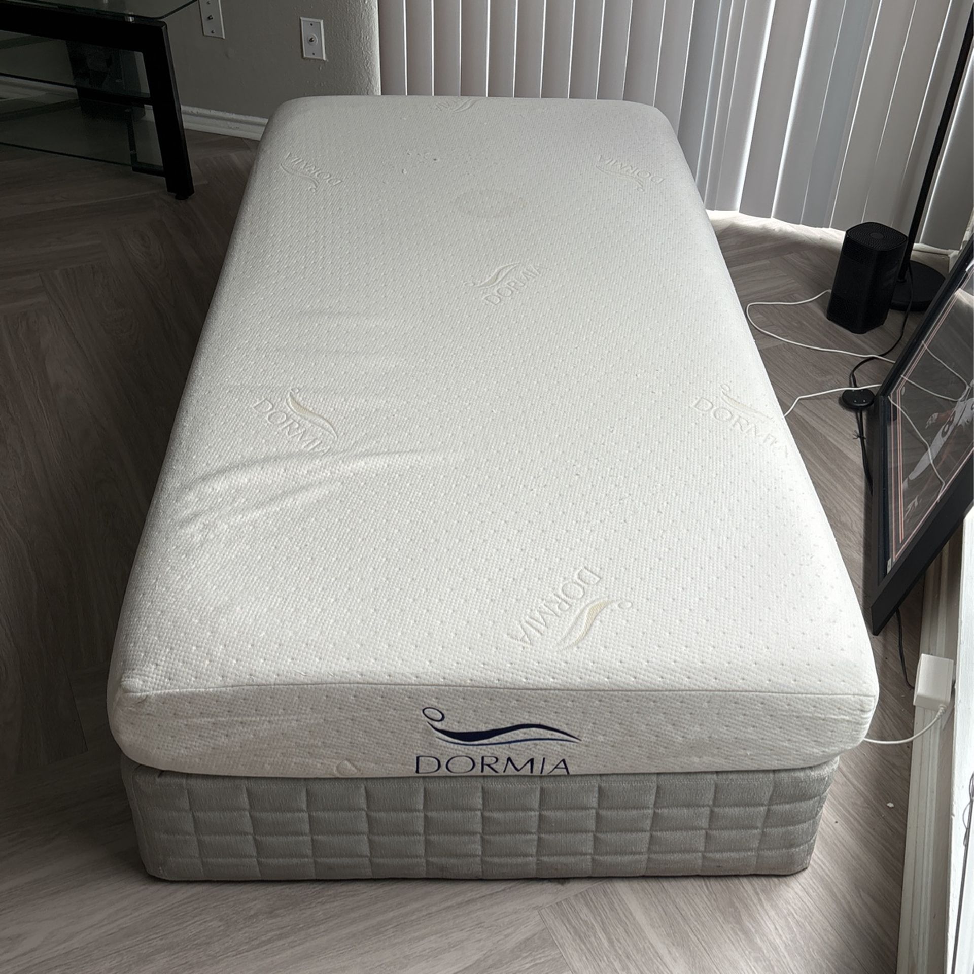 Twin Size Mattress And Box Spring 