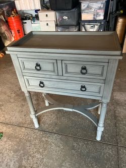 Small end table! Light grey