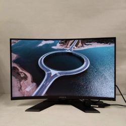 GIGABYTE M32UC 32" UHD 4K VA Panel 144Hz 1ms Curved Gaming Monitor, Black