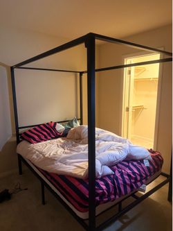 Black Metal Full size Canopy Bed Frame and New Mattress