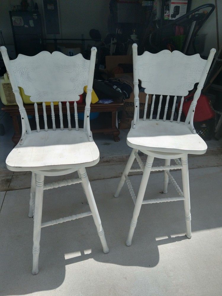 Wooden Stools Set