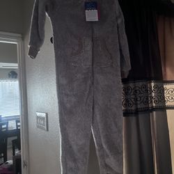 Full body fleece sleepwear 