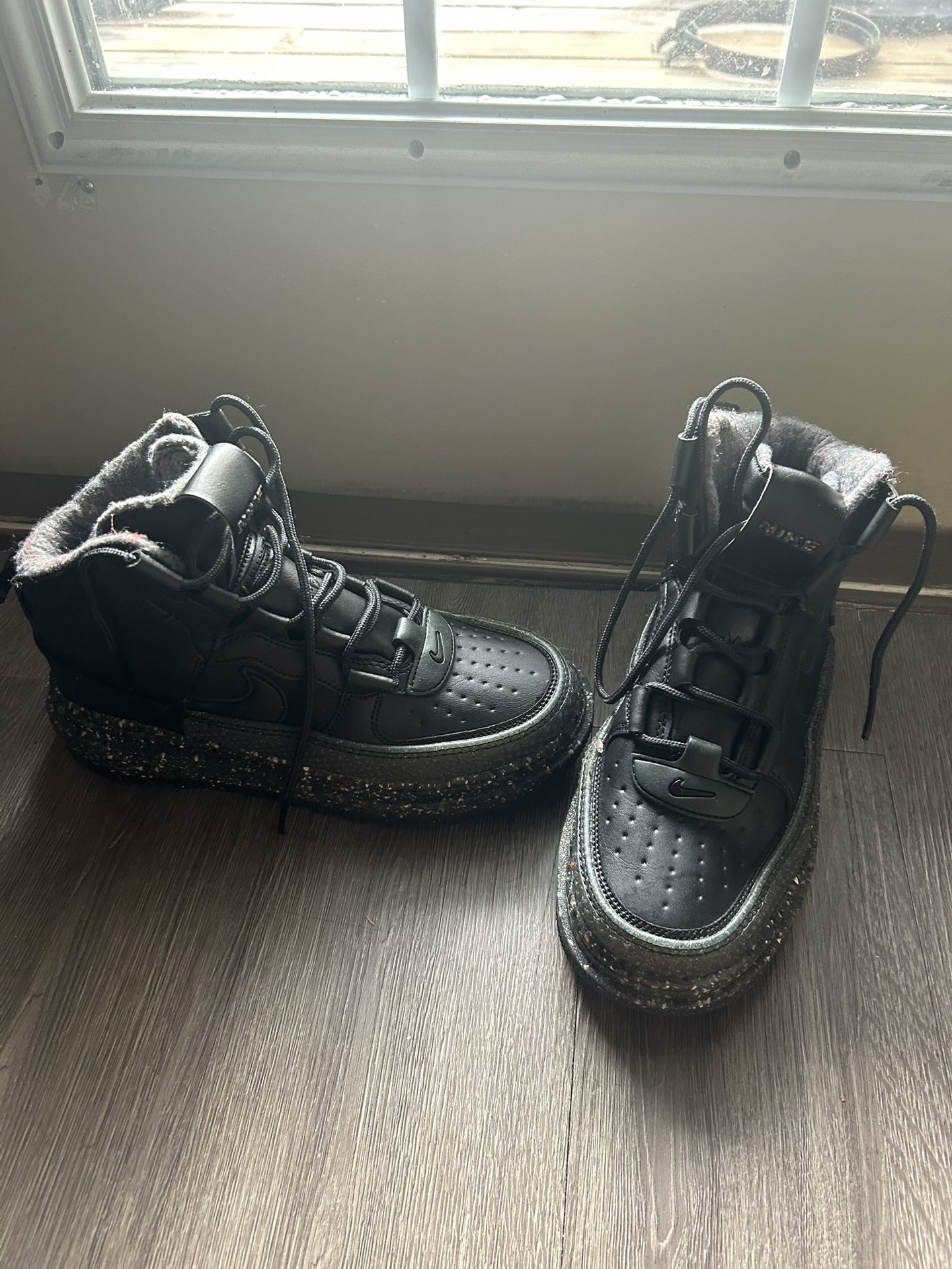 Nike Shoes 