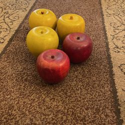 Wood Apples 