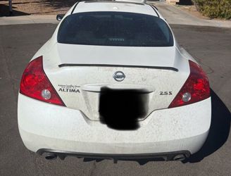 Nissan Altima 2009
