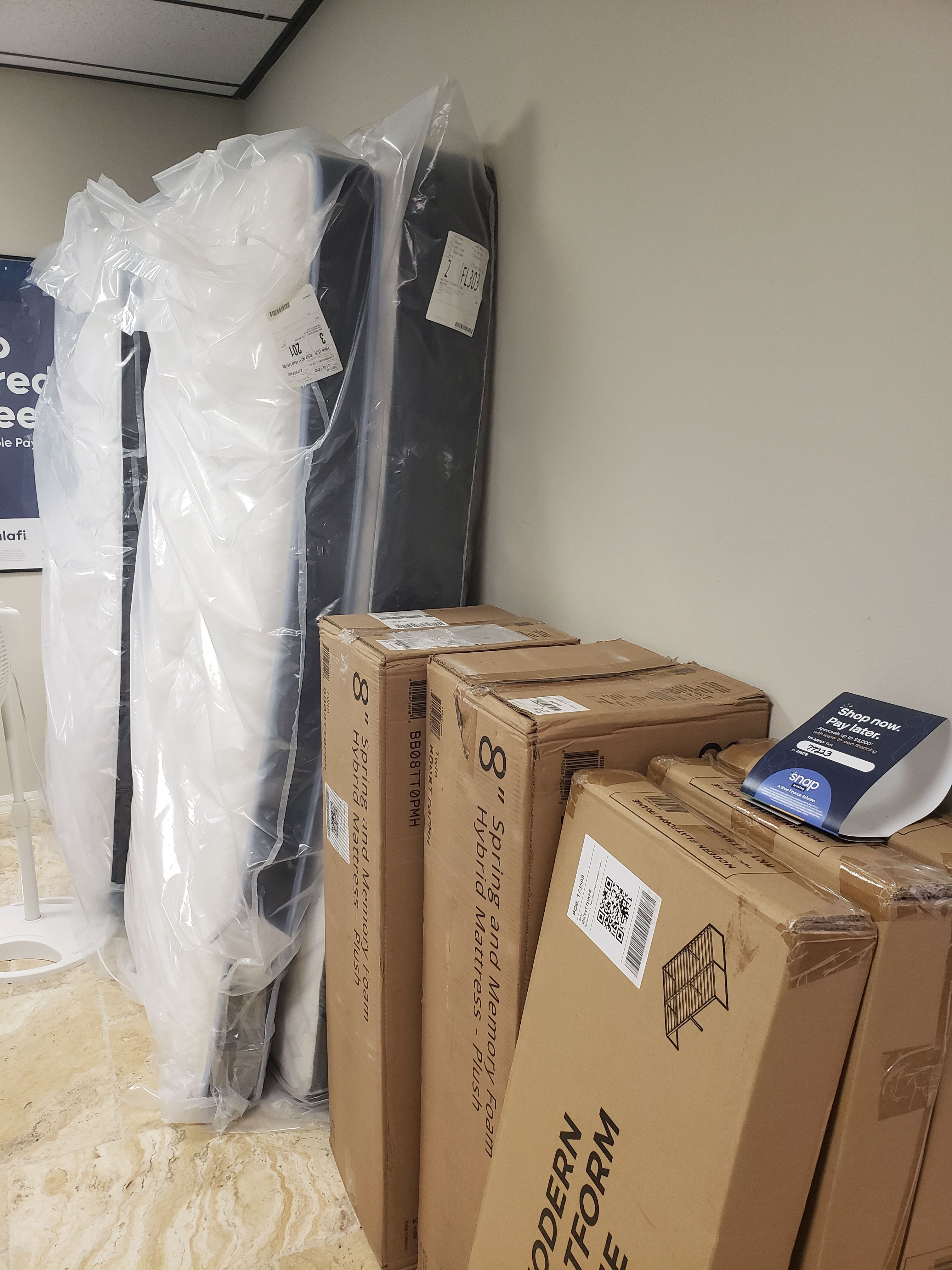 GOING OUT FOR BUSINESS‼️ KINGS - QUEENS & More (Every Size Available)