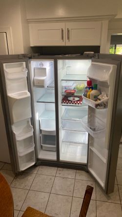Fridgid air stainless steel refrigerator