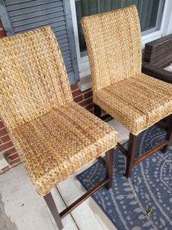 2 Chairs