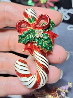 Vintage candy cane pin with bow