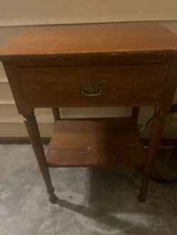 Leopold stickley night stand authentic