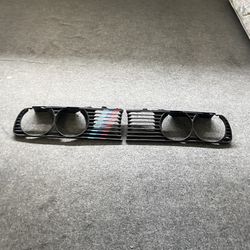 BMW E30 M Stripe Grill