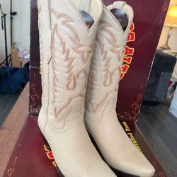 Women’s Boots