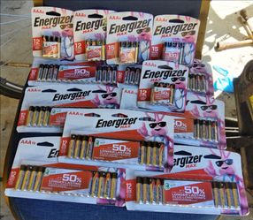AAA ENERGIZER BATTERIES