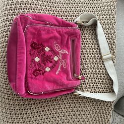 Vintage Juicy Couture terry cloth messenger bag in pink with their signature crown logo embroidery and monogrammed interior.