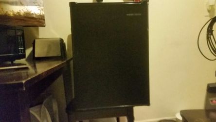Mini refrigerator blk