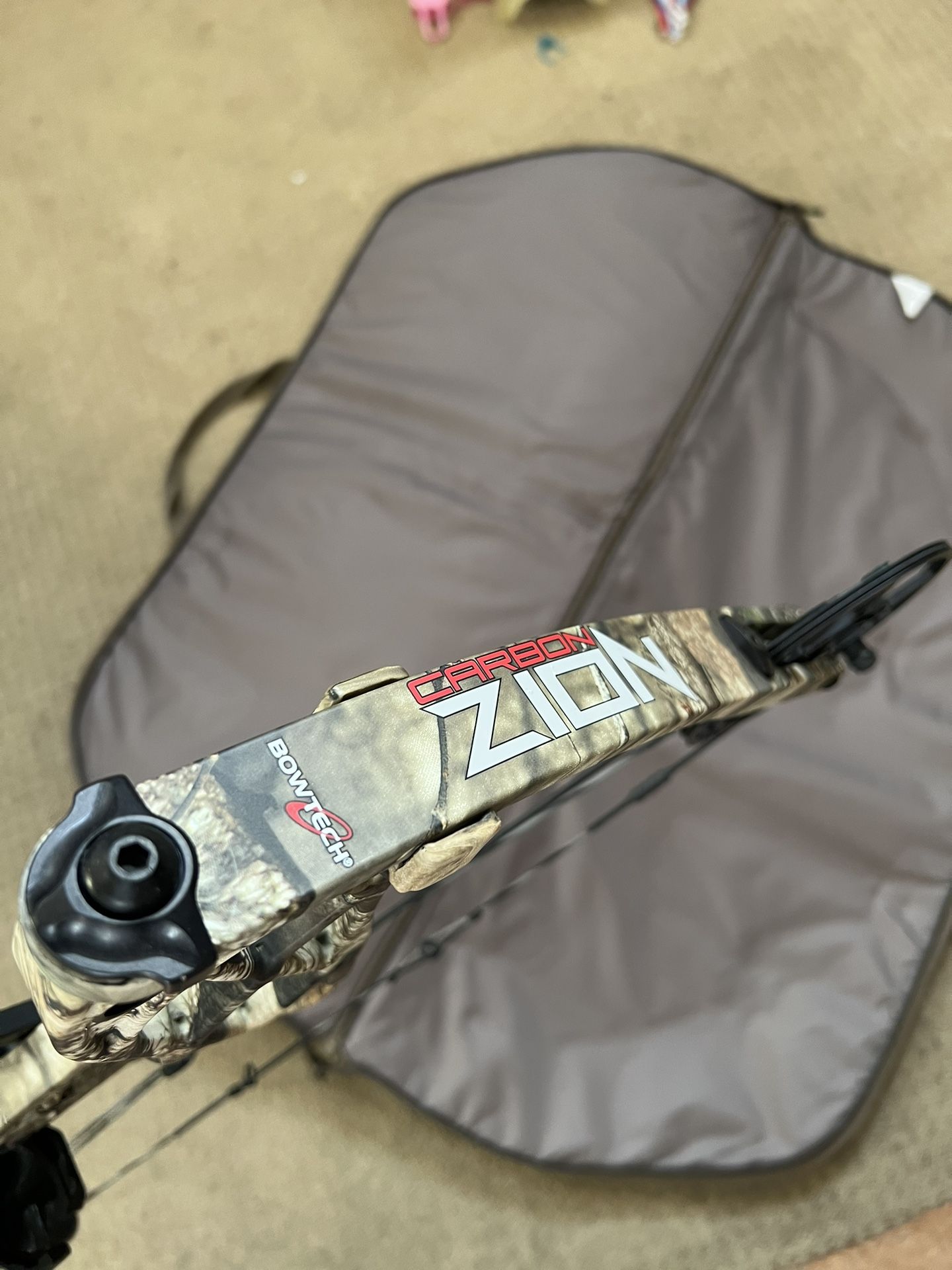 Bowtech Carbon Zion (trades Welcome)