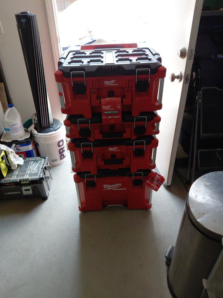 Milwaukee Packup Boxes