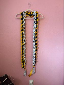 graduation leis