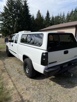 Custom Fiberglass 6.5 Truck canopy/ QCustom Windows Plus Tint