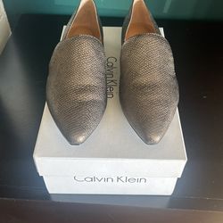 Lady’s Shoes 