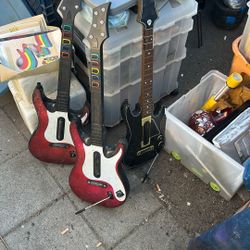 Guitar Hero Wireless Guitars 