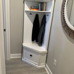 Corner Shelf Unit - Hallway , Entry 