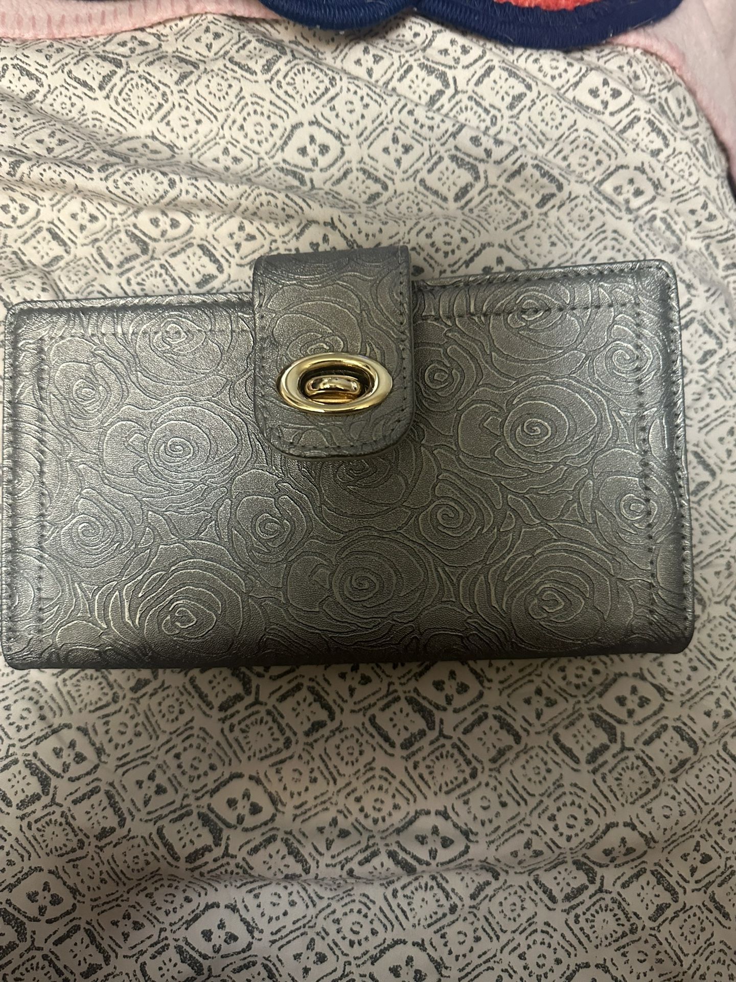 Rose Garden French Grey Wallet New