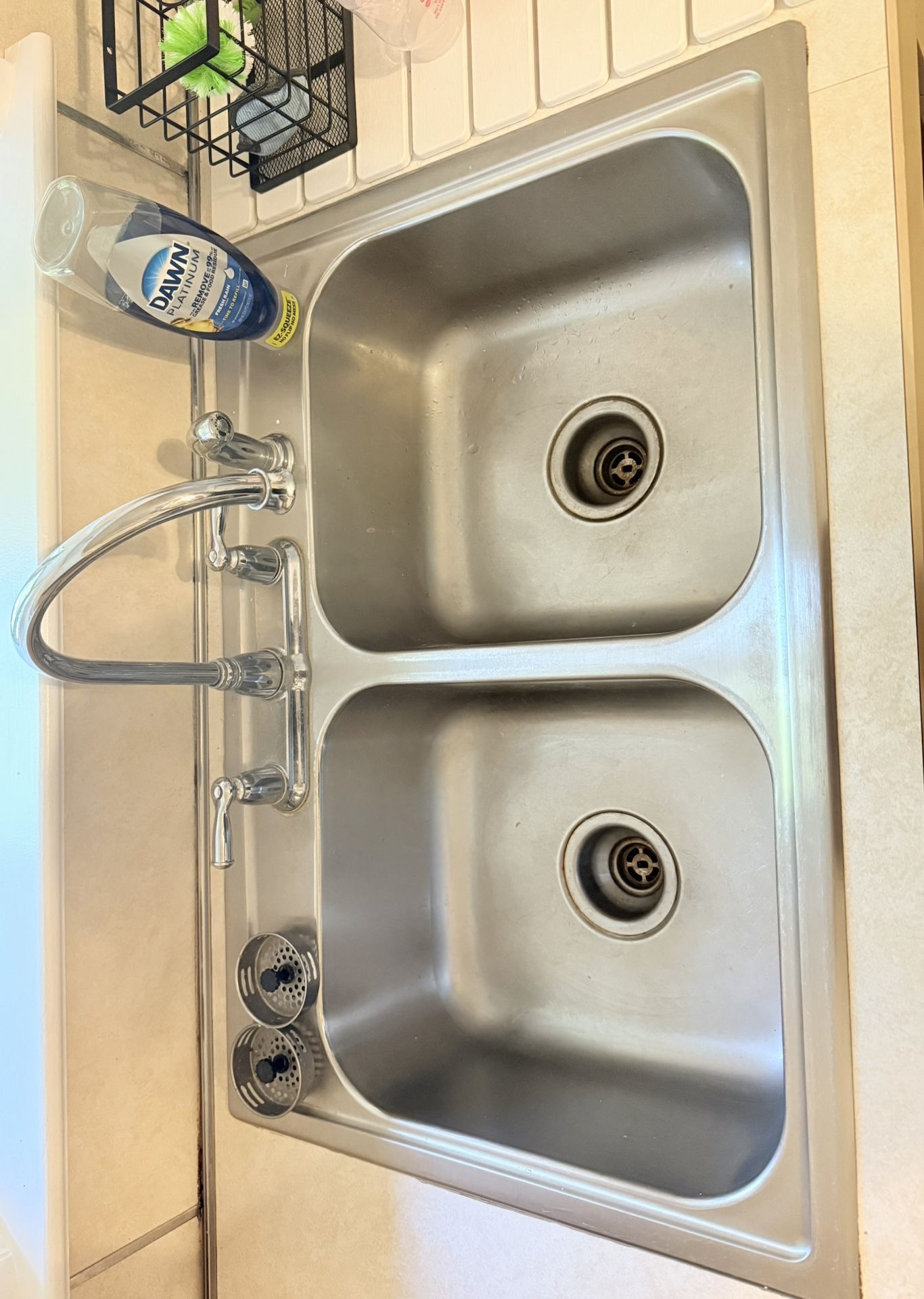Kitchen Sink And Faucet