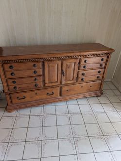 Free Wood Dresser