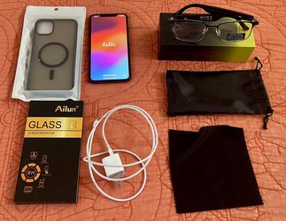 NEW Smart Glasses & iPhone 11 Pro Max Bundle 