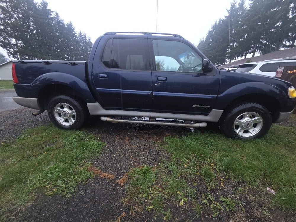 2002 Ford Explorer Cash Only. No Trades