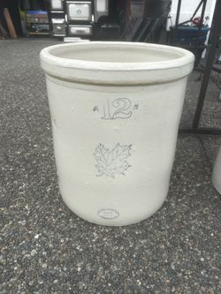 Extra large crockery planter