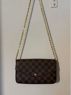 Crossbody bag