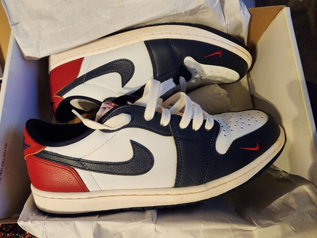Jordan 1 Low - Size 11