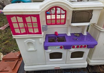 Vintage Little Tikes Kitchens