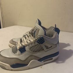 Jordan 4 Military Blue