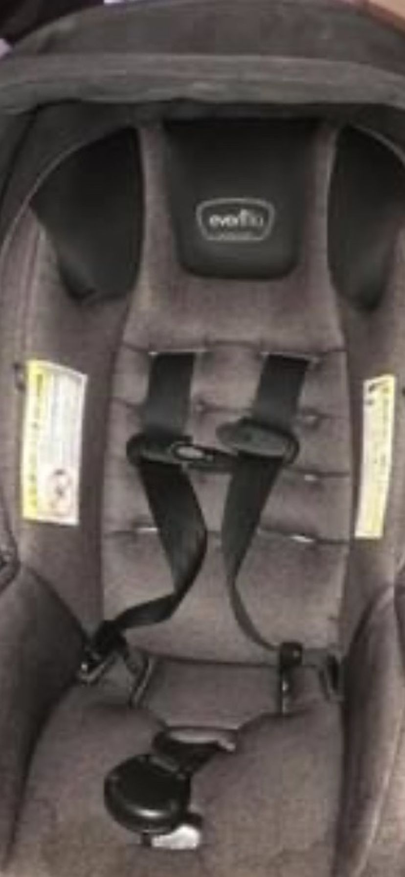 Even Flo Car seat With Base