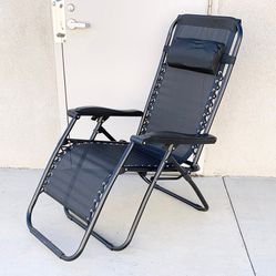 (New in Box) $40 Folding Zero Gravity Outdoor Recliner Patio Lounge Chair Adjustable Headrest Textilene Mesh - Black